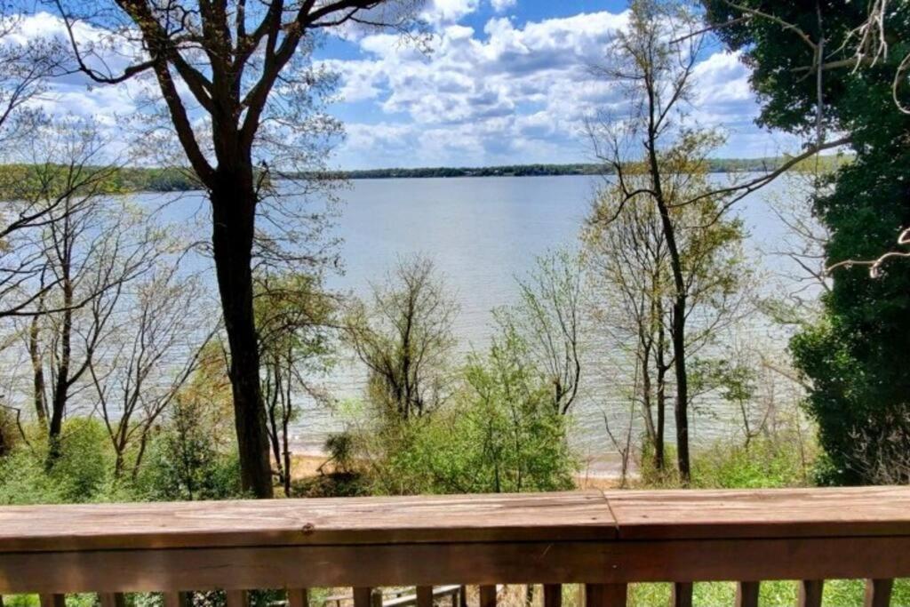 2 Bedroom Newly Renovated Waterfront Home; 10 Min From Mgm & The Gaylord Fort Washington Dış mekan fotoğraf